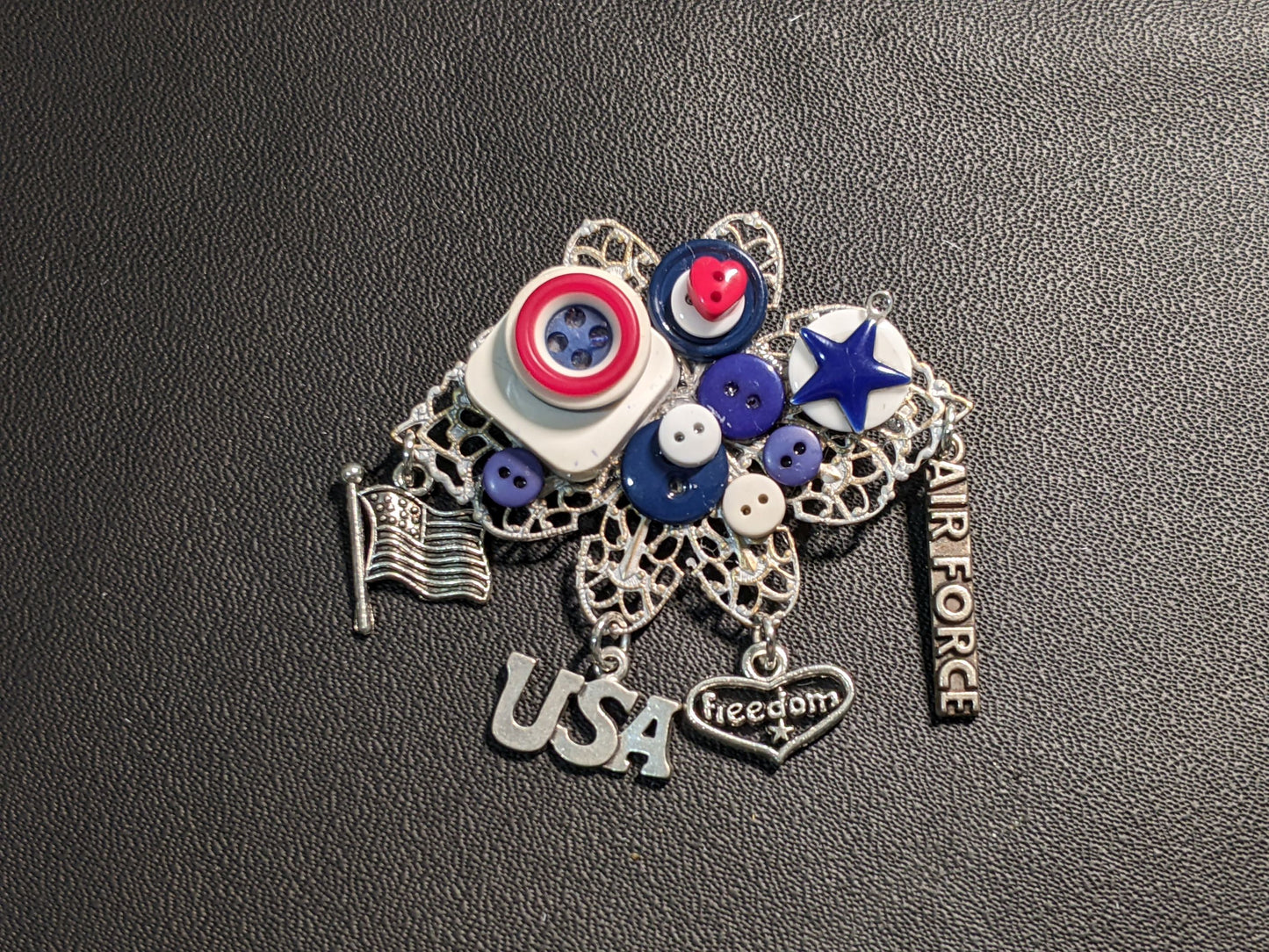 US Air Force Themed Brooch-Unique Charm Pin! AirForce1
