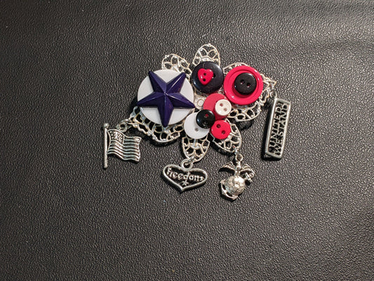 US Marines Themed Brooch-Unique Charm Pin! Marines1