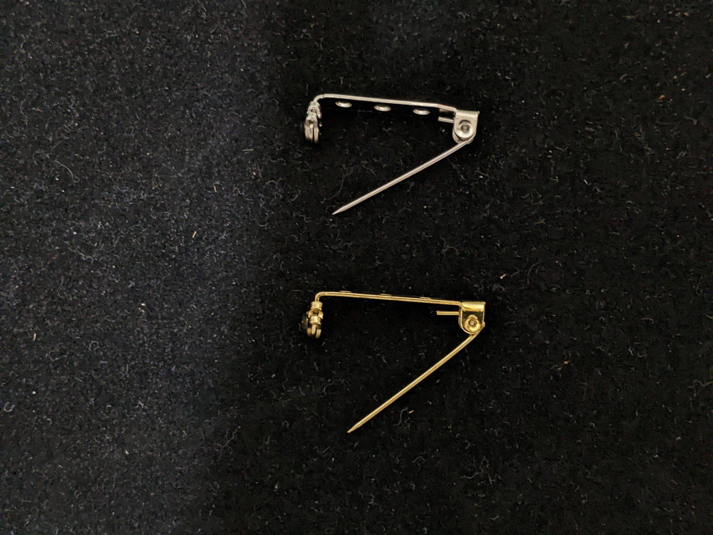 US Marines Themed Brooch-Unique Charm Pin! Marines1