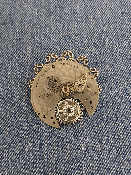 Steampunk Themed Brooch-Unique Charm Pin! With real watch parts-TOP18