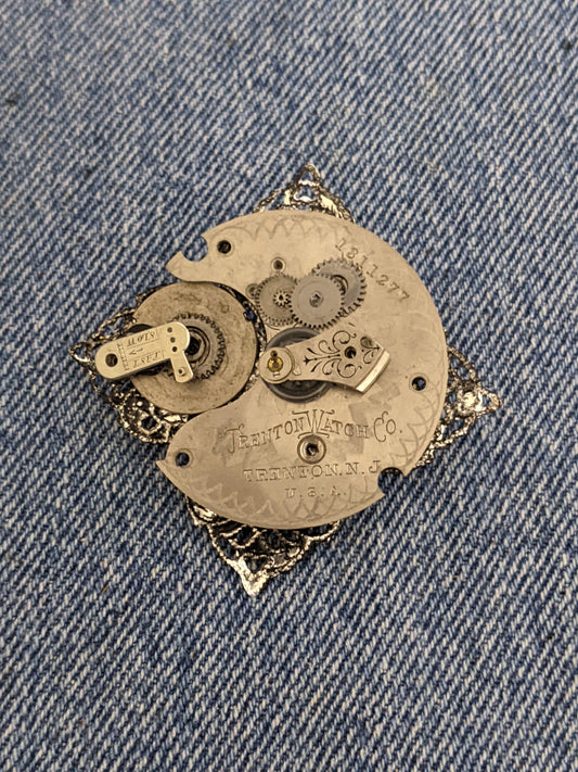 A24-Steampunk Themed Brooch-Unique Charm Pin! With real watch parts-TOP20