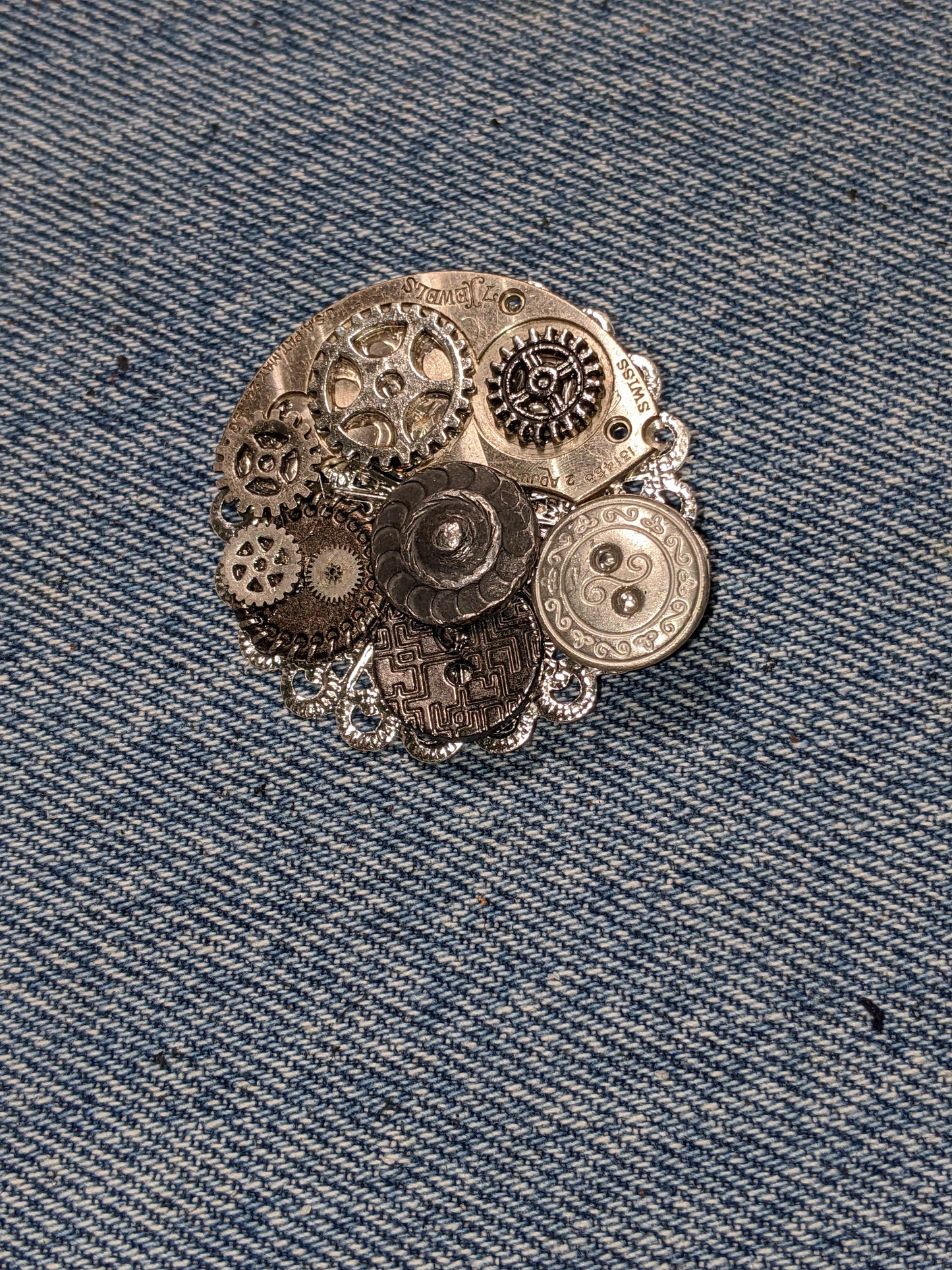 Steampunk Themed Brooch-Unique Charm Pin! With real watch parts-TOP3