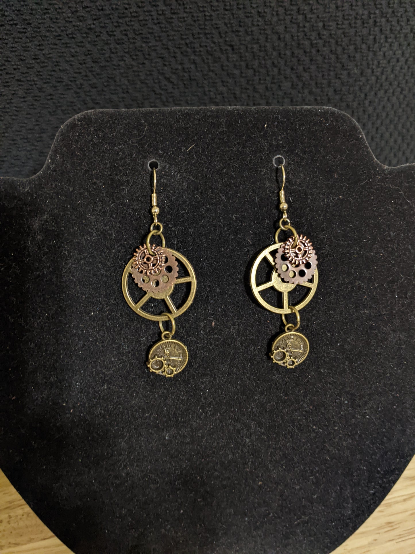Steampunk Themed earrings-Gears-great gift! Item-EAR15