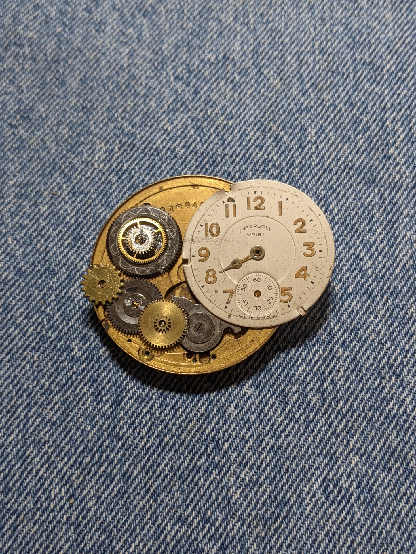 A15-Steampunk Themed Brooch-Unique Charm Pin! With real watch parts-TOP35