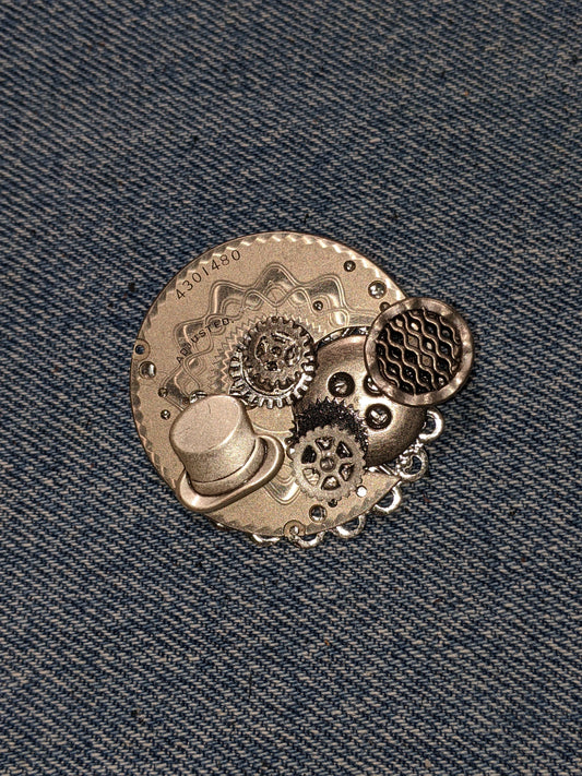 Steampunk Themed Brooch-Unique Charm Pin! TOP6-with real watch parts