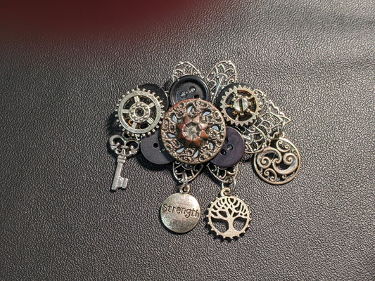 Vintage Steampunk Themed Brooch-Unique Charm Pin! Brooch2