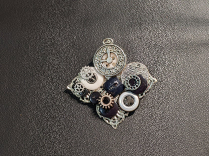 Vintage Steampunk Themed Brooch-Unique Charm Pin! Vintage25