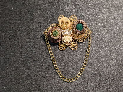 Vintage Steampunk Themed Brooch-Unique Charm Pin! Vintage4