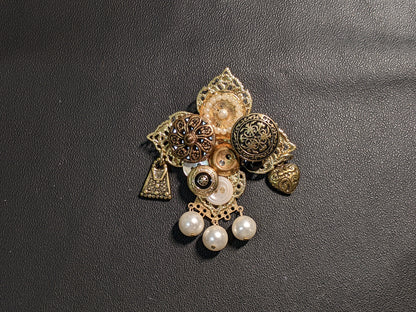 Vintage Steampunk Themed Brooch-Unique Charm Pin! Brooch7